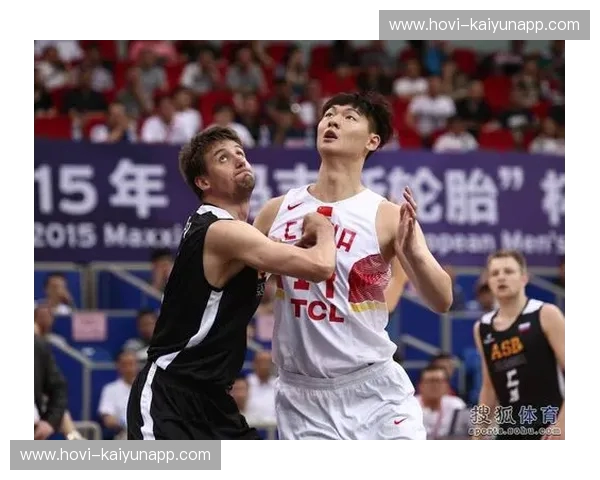 冰与火的碰撞：当雄鹰遇上巨龙，俄罗斯男篮对决中国男篮，谁将书写荣耀？